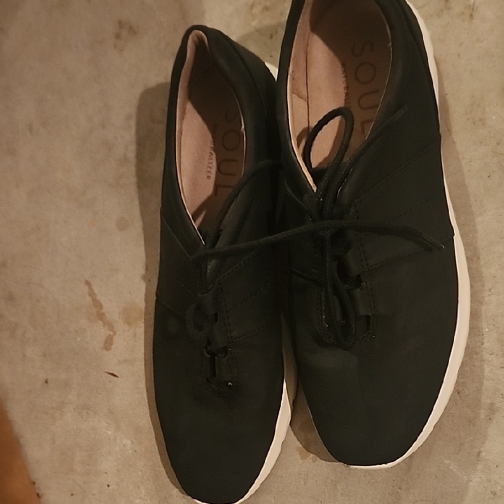 "Soul" Naturalizer Black Lace-Up